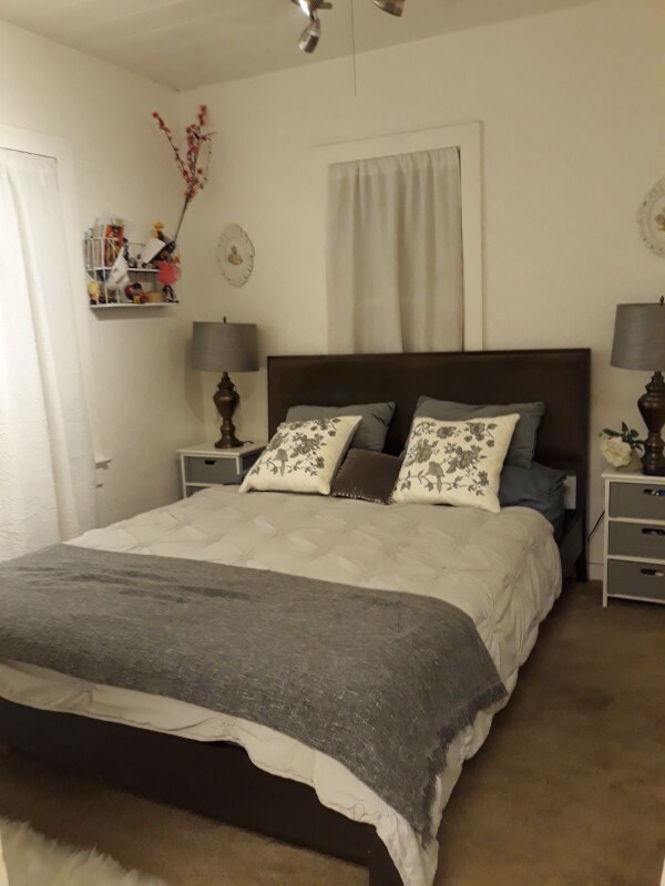 0 Cleveland St House House Rental in Hollywood, FL