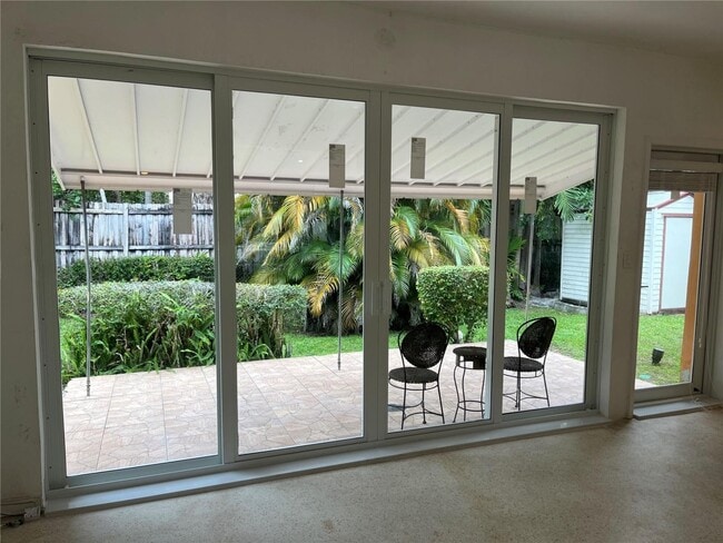 Photo - 12140 NE Miami Ct