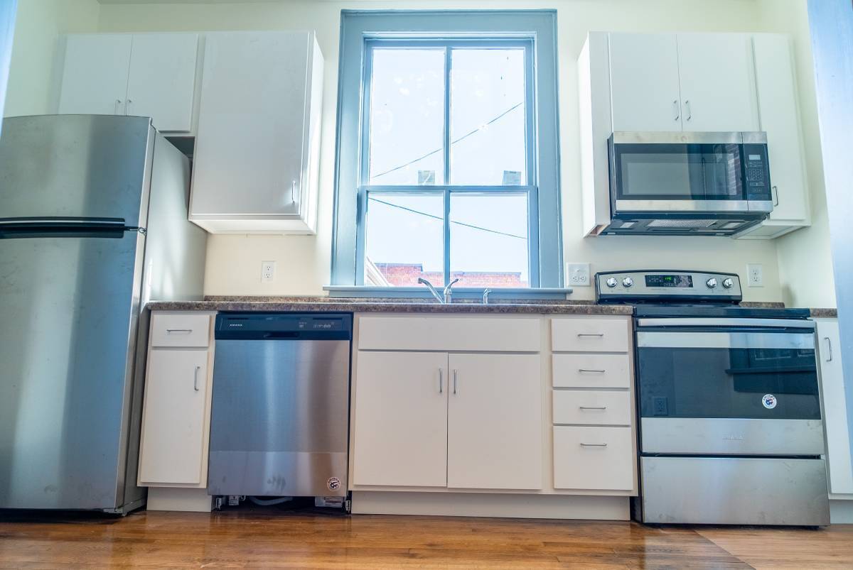 Photo - 87-A West Main