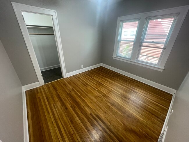 Building Photo - 3706 N Penn Ave Unit 1