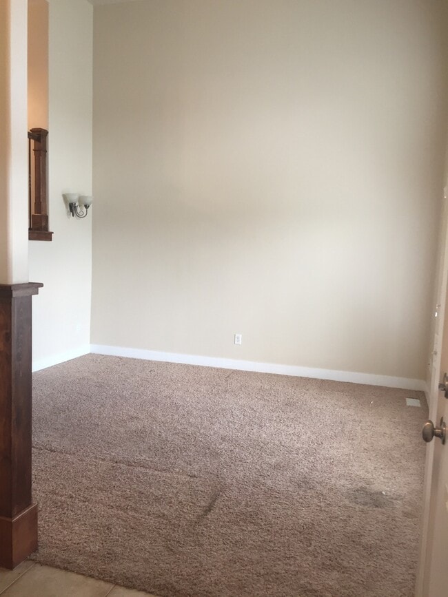 Photo - 1057 E Gdn Bnd Pl