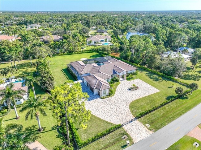 Photo - 590 Carica Rd