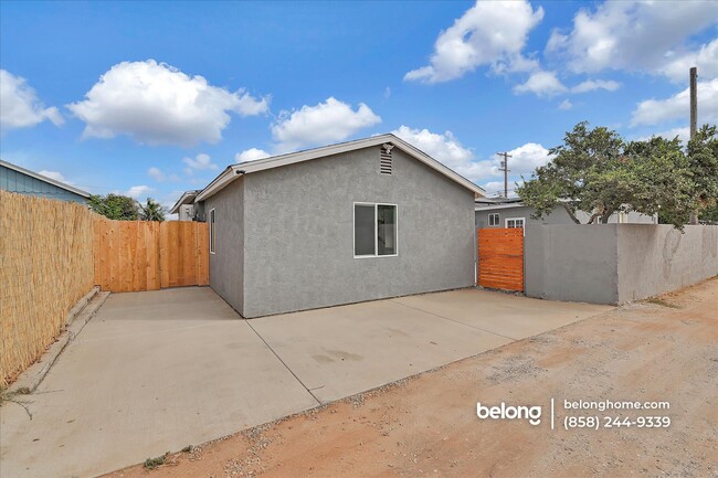 Photo - 1722 L Ave