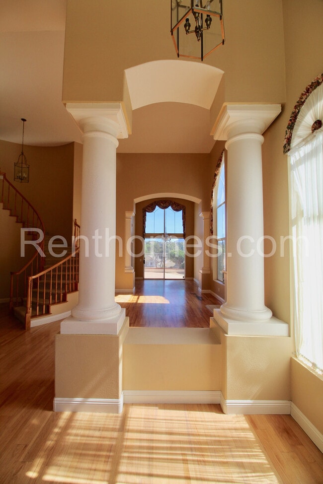 Photo - 18249 High Mesa Ct