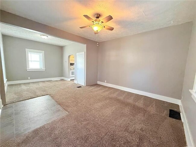 Photo - 6521 Logan Ave