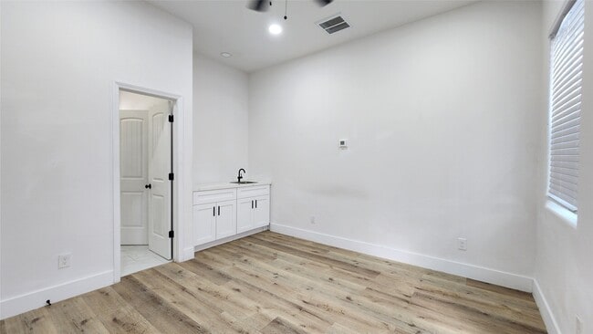 Photo - 4509 La Branch St