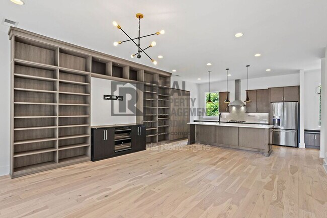 Photo - 1242 2nd Ave S