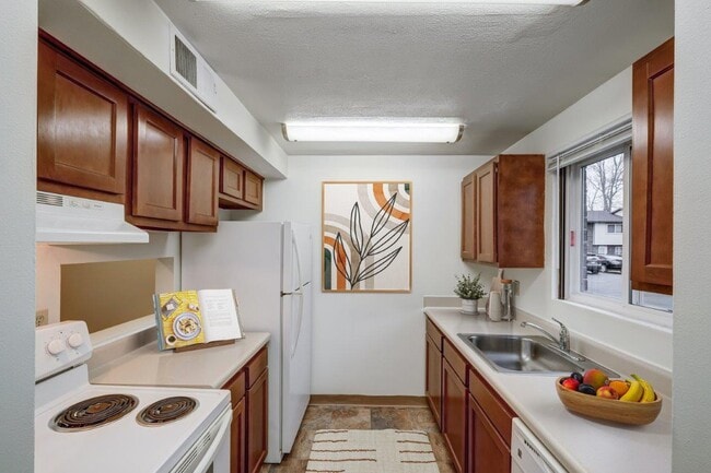 High Acres Apartments and Townhomes