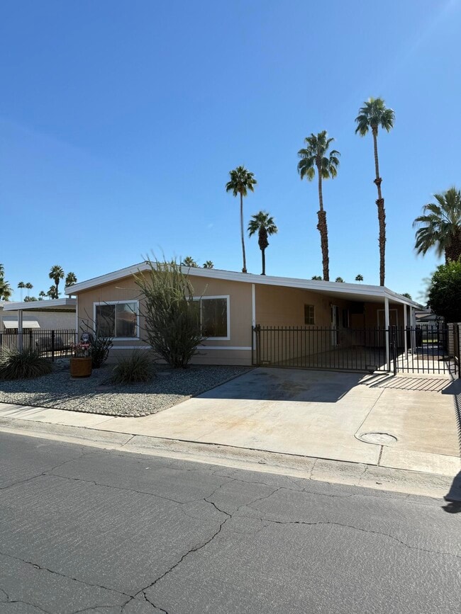 Photo - 74179 Mercury Cir W