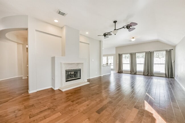 Photo - 13203 Yaupon Holly Ln