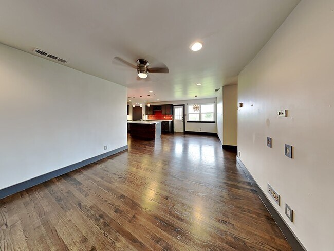 Photo - 2307 Cardinal Ln