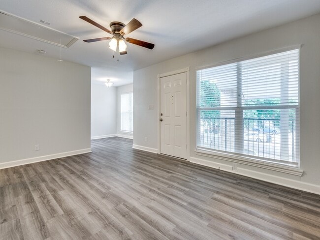 Photo - 1013 Gunnison St