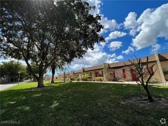 Building Photo - 6300 South Pointe Blvd Unit 222 Rental