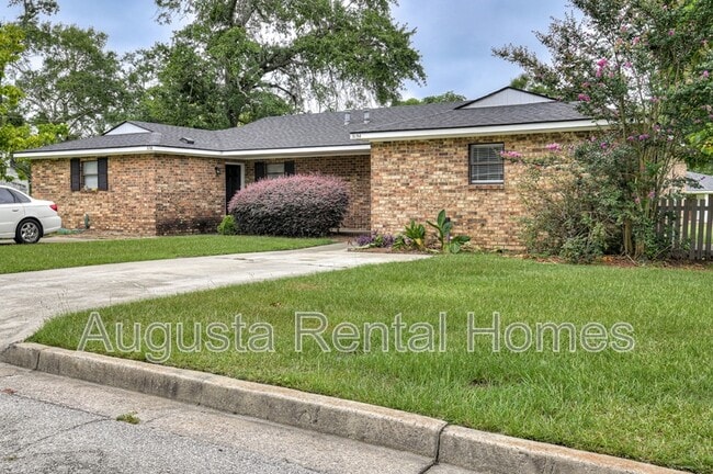 Building Photo - 315 Old Plantation Rd Rental