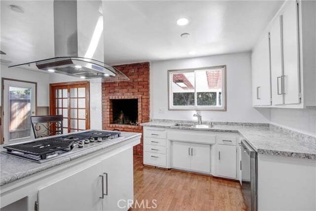 Photo - 6904 Royer Ave