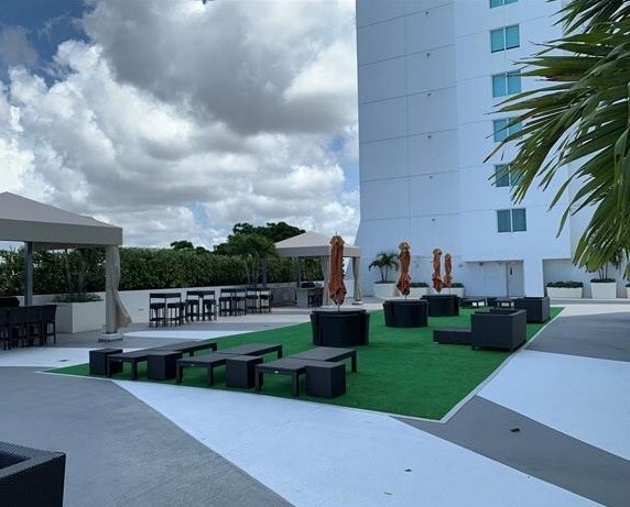 Photo - 2 Bed / 2 Bath | Terrazas Riverpark Village #804 – Miami