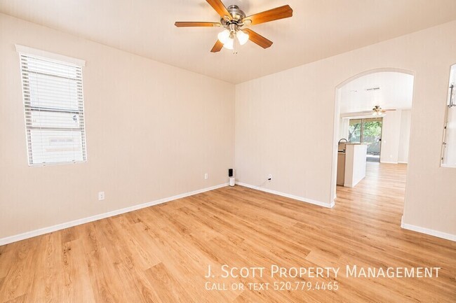 Photo - 4172 E Santa Fe Ln