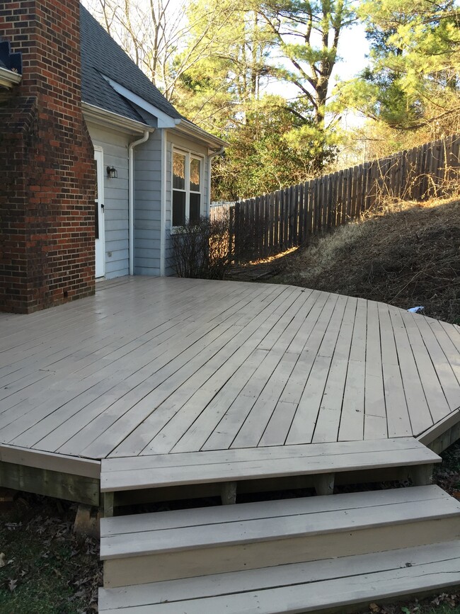 3612 Calyx Ct