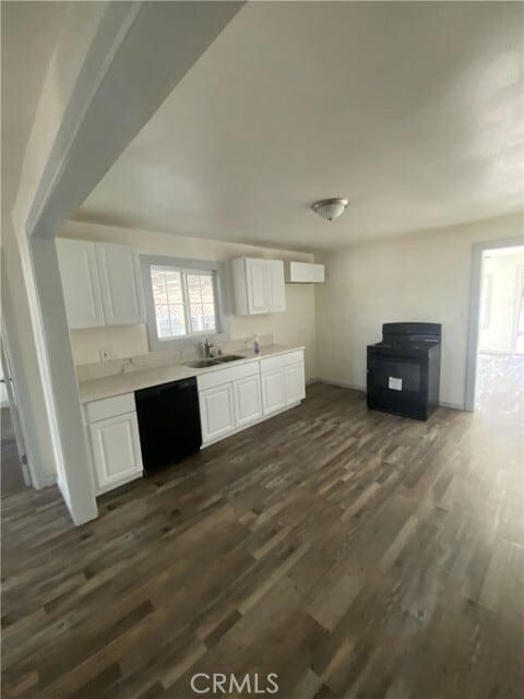 Photo - 626 W San Joaquin Ave