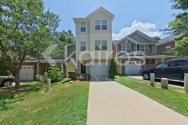 Building Photo - 132 Tybo Dr