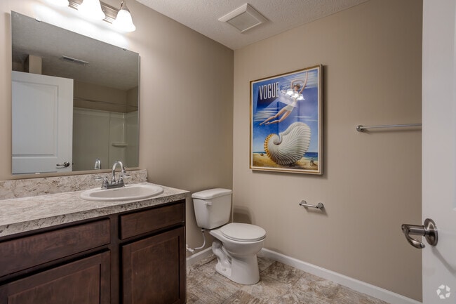 2BR, 2BA - 957SF (The Sandusky)