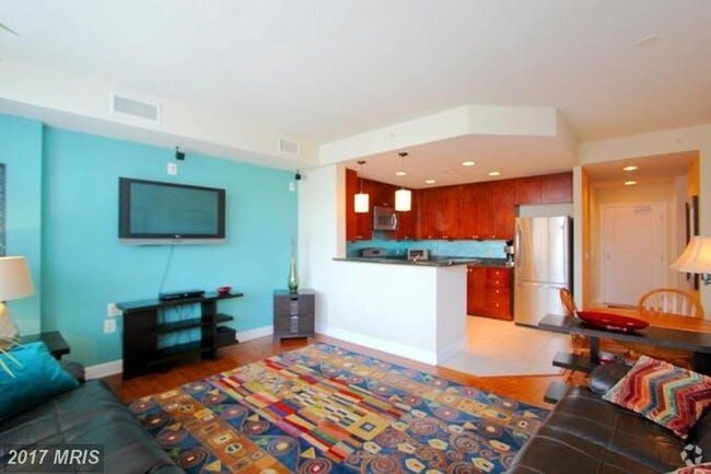 Building Photo - 3650 S Glebe Rd Unit 744 Rental