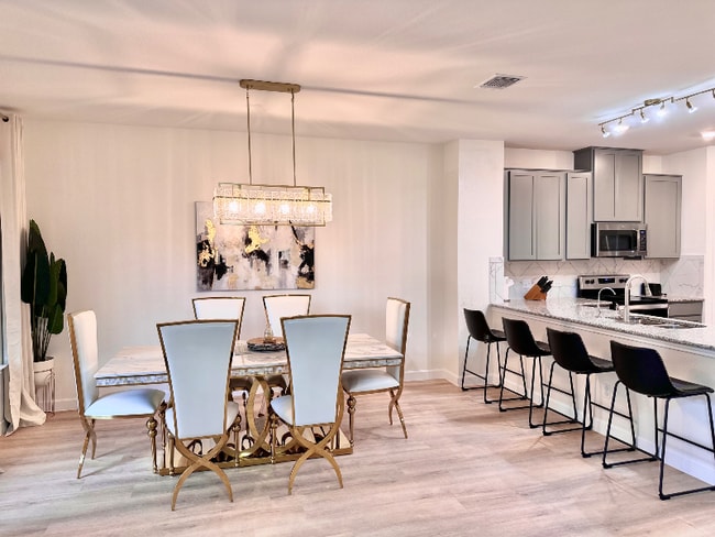 Photo - 1106 Aronia Ln