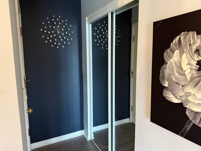 Photo - 5725 Holmes Ave Unit 15