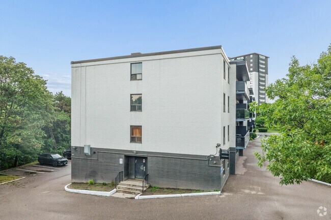 Photo - 1320 Danforth Road