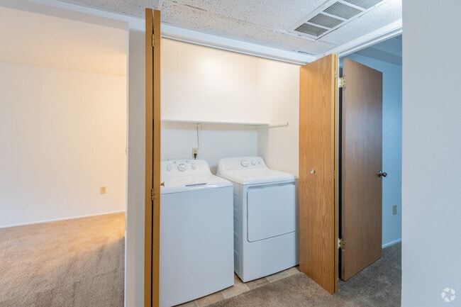 1HAB, 1BA - Moria Garden Apartments