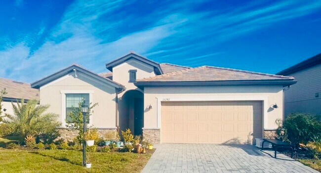 Photo - 15242 Serene Shores Loop