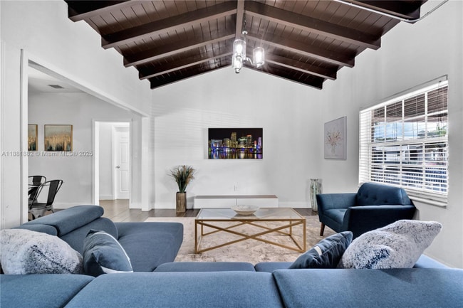 Photo - 2315 SW 17th St