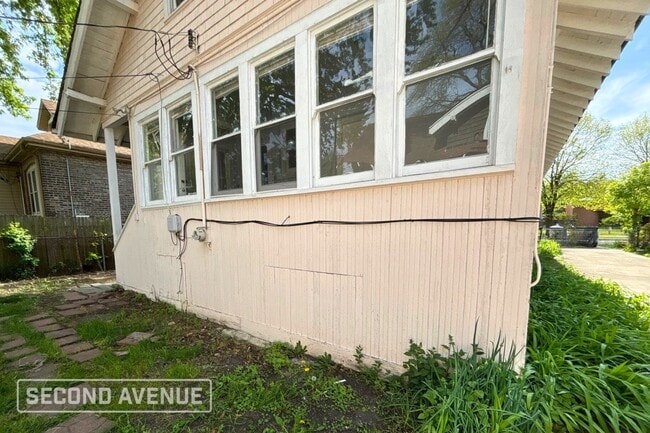 Photo - 10437 S Wallace St