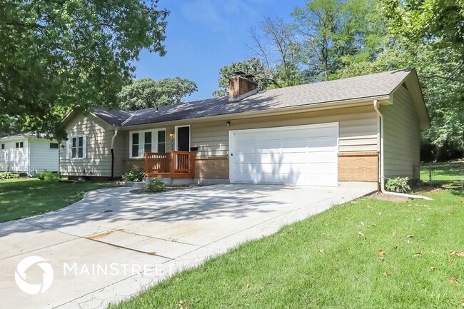 Photo - 7102 N Baltimore Ave