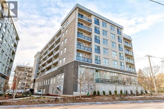 Photo - 275 Larch St Unit H303