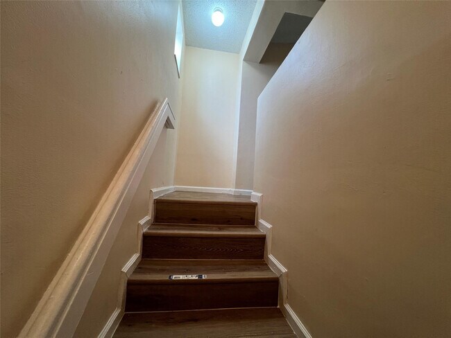 Photo - 2431 NW 56th Ave Unit 201