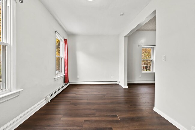 Photo - 81 Franklin St Rental