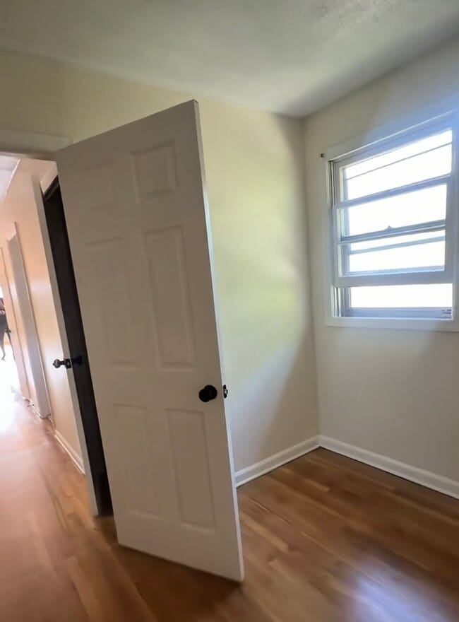 Photo - 144 Telford St