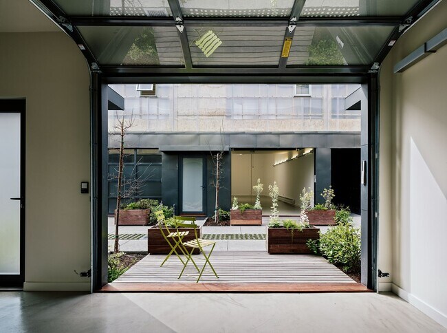 Photo - Bright Live-Work Studio  & Tall Ceilings o... Apartamento Unidad 6066