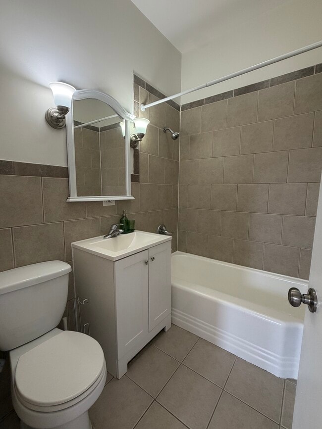 Photo - 2305 Kerrigan Ave Unit 2
