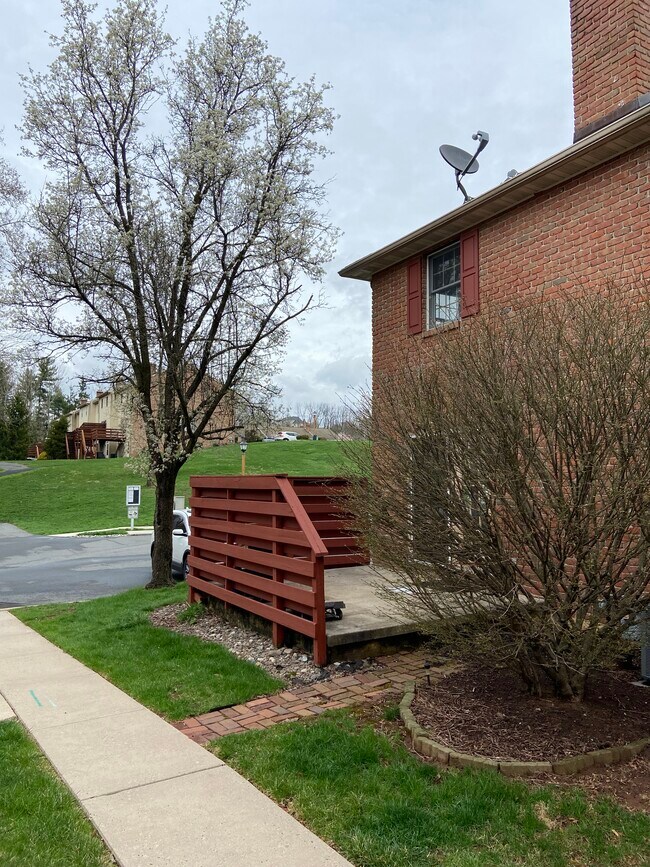 Facing parking lot w/ two dedicated spaces - 3 Windsor Ct