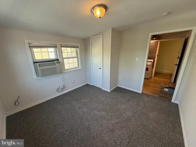 Photo - 2642 N Pershing Dr Unit 1