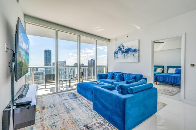 Photo - 495 Brickell Ave Unit 5605