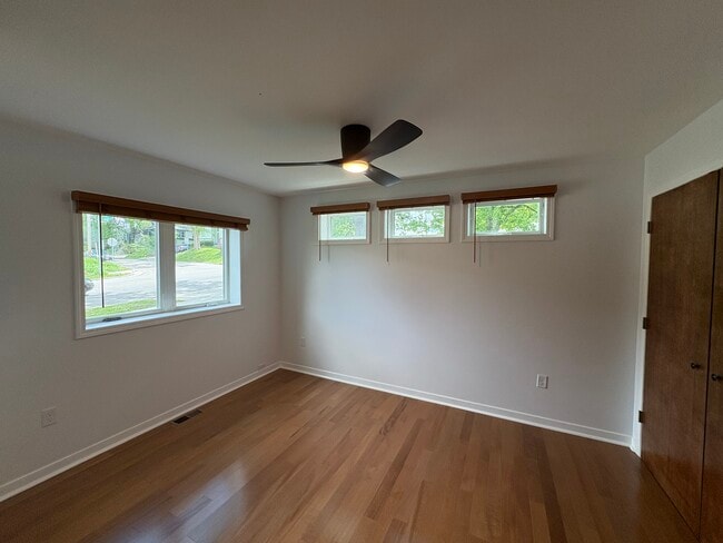 Photo - 4403 Buckeye Rd