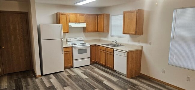 Photo - 1983 S Razorback Rd Unidad 4