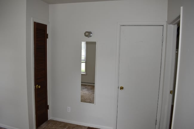 Photo - 608 S Franklin St Unit B