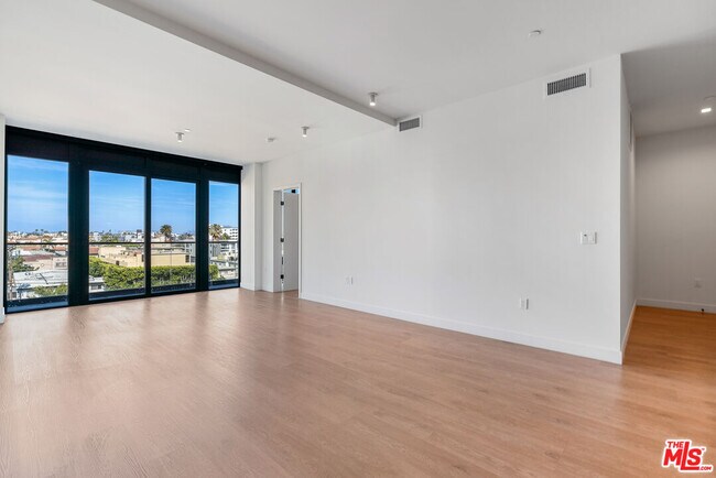 Photo - 10700 Tabor St Unit 215