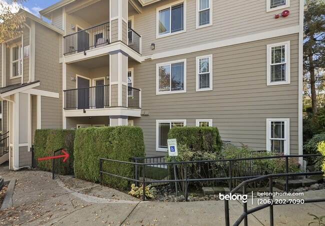 Building Photo - 107 164th St SE Unit 1-101