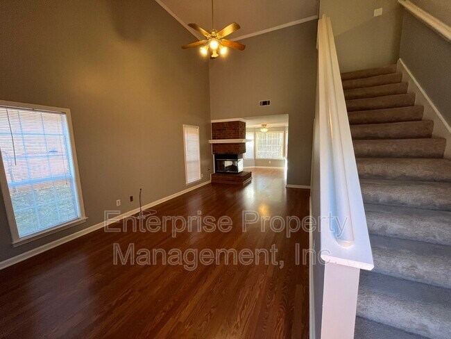 Photo - 3061 Ultragreen Ln