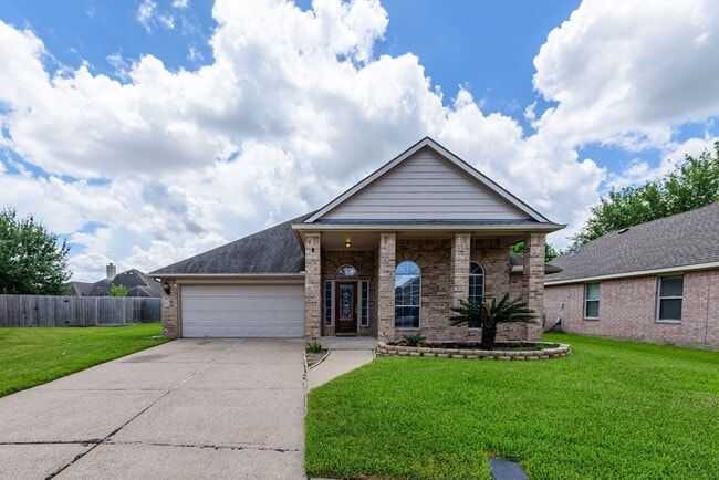 Photo - 21011 Narrow Gate Dr